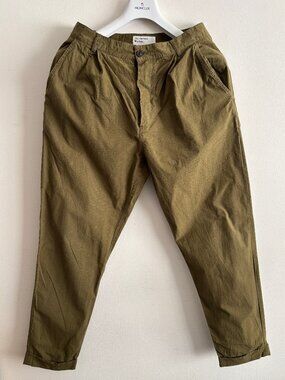 $295 Universal Works Olive Green Cotton Pleated Ripstop Pants - 30